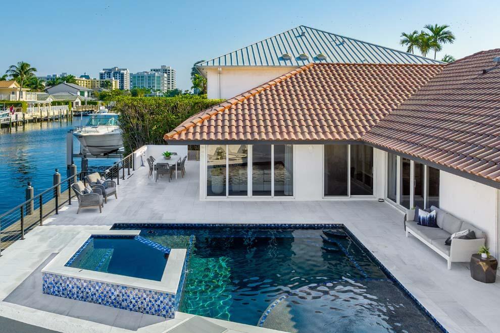 TROPIC ISLE 4TH SEC - Residential