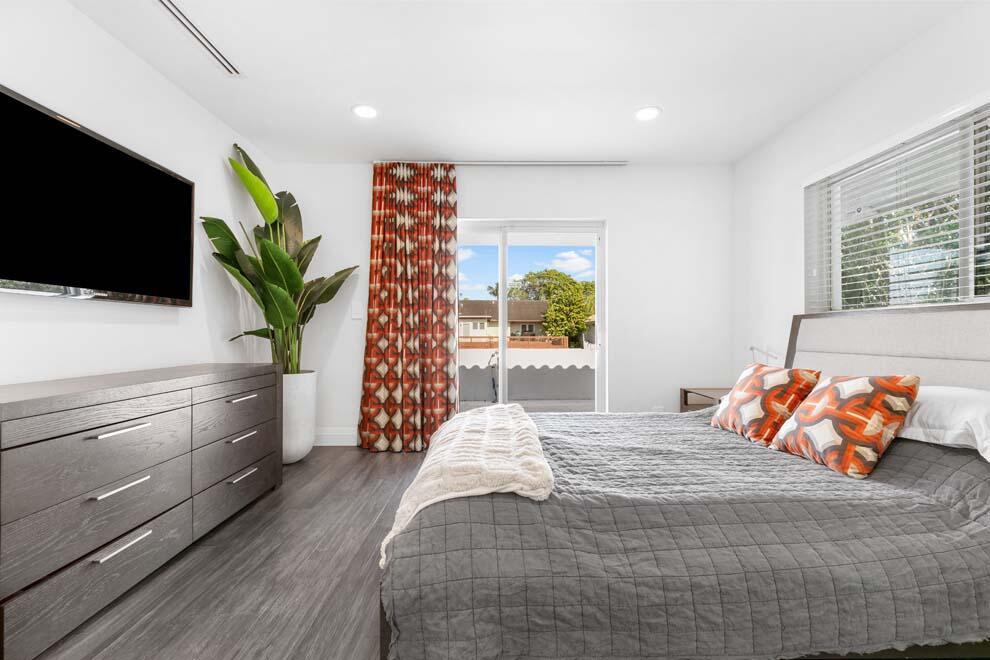 TROPIC ISLE 4TH SEC - Residential