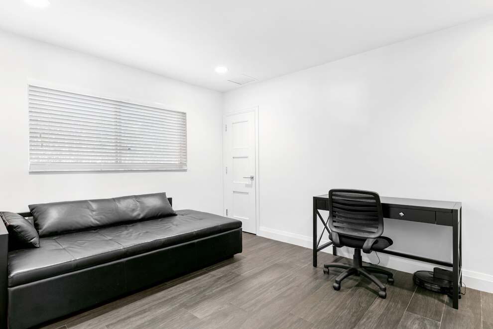 TROPIC ISLE 4TH SEC - Residential