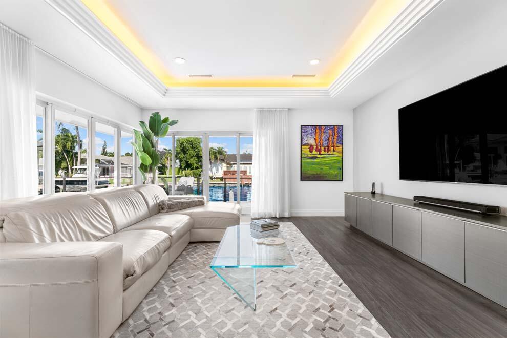 TROPIC ISLE 4TH SEC - Residential