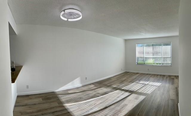 LAKEWOOD VILLAGE CORAL SP - Residential