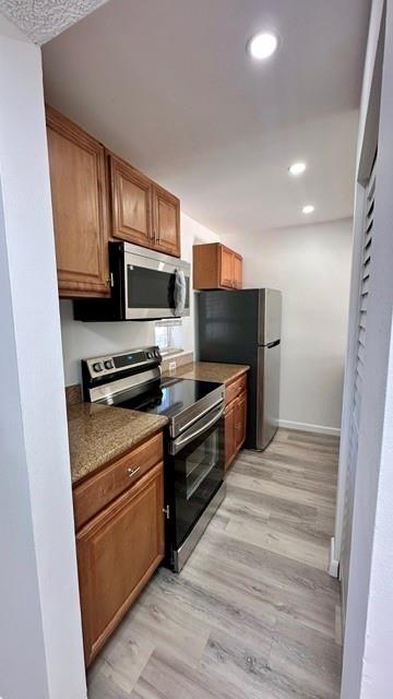 LAKEWOOD VILLAGE CORAL SP - Residential