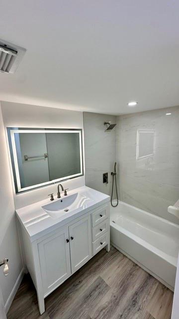 LAKEWOOD VILLAGE CORAL SP - Residential