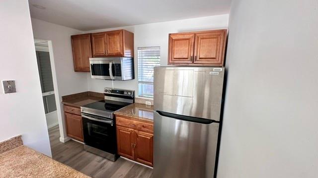 LAKEWOOD VILLAGE CORAL SP - Residential
