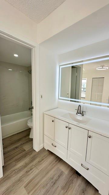 LAKEWOOD VILLAGE CORAL SP - Residential