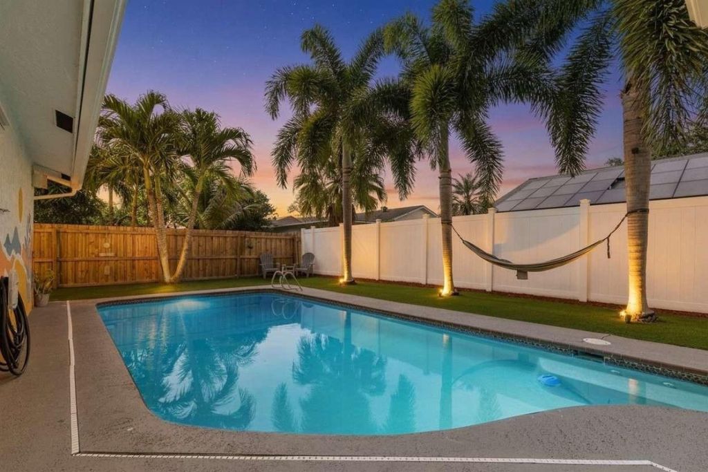 Photo of 8101 Rose Marie Circle, Boynton Beach, FL 33472 (MLS # F10548746)