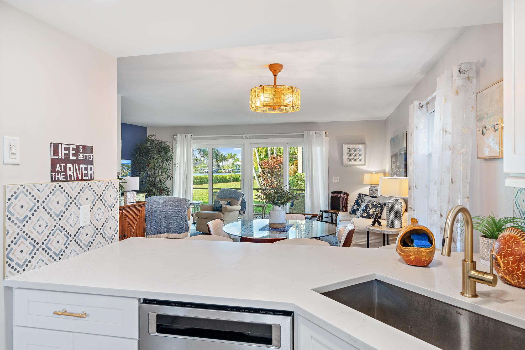 RIVERBEND CONDO - Residential Lease