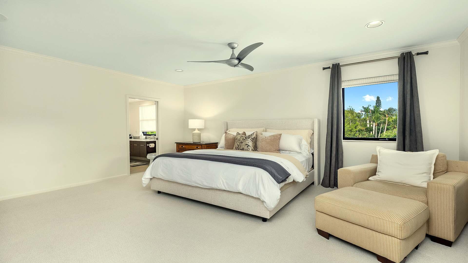 VILLAGE OF GOLF - Residential