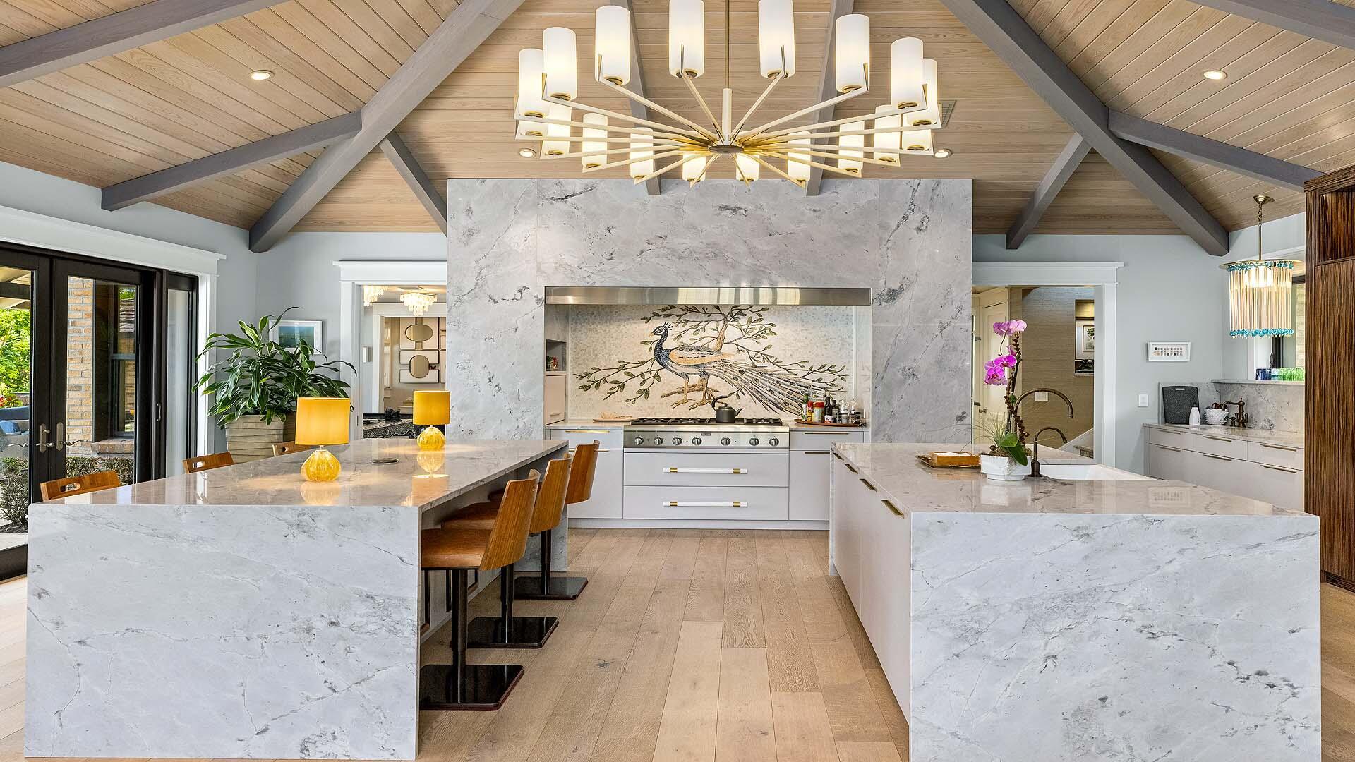 VILLAGE OF GOLF - Residential