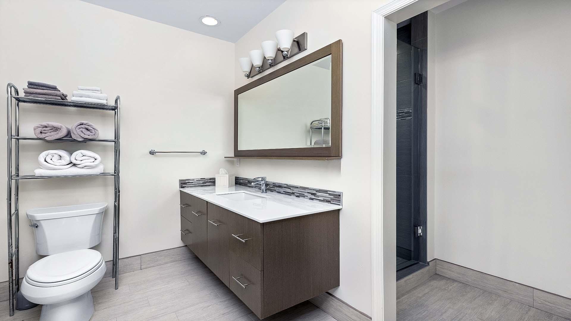 VILLAGE OF GOLF - Residential