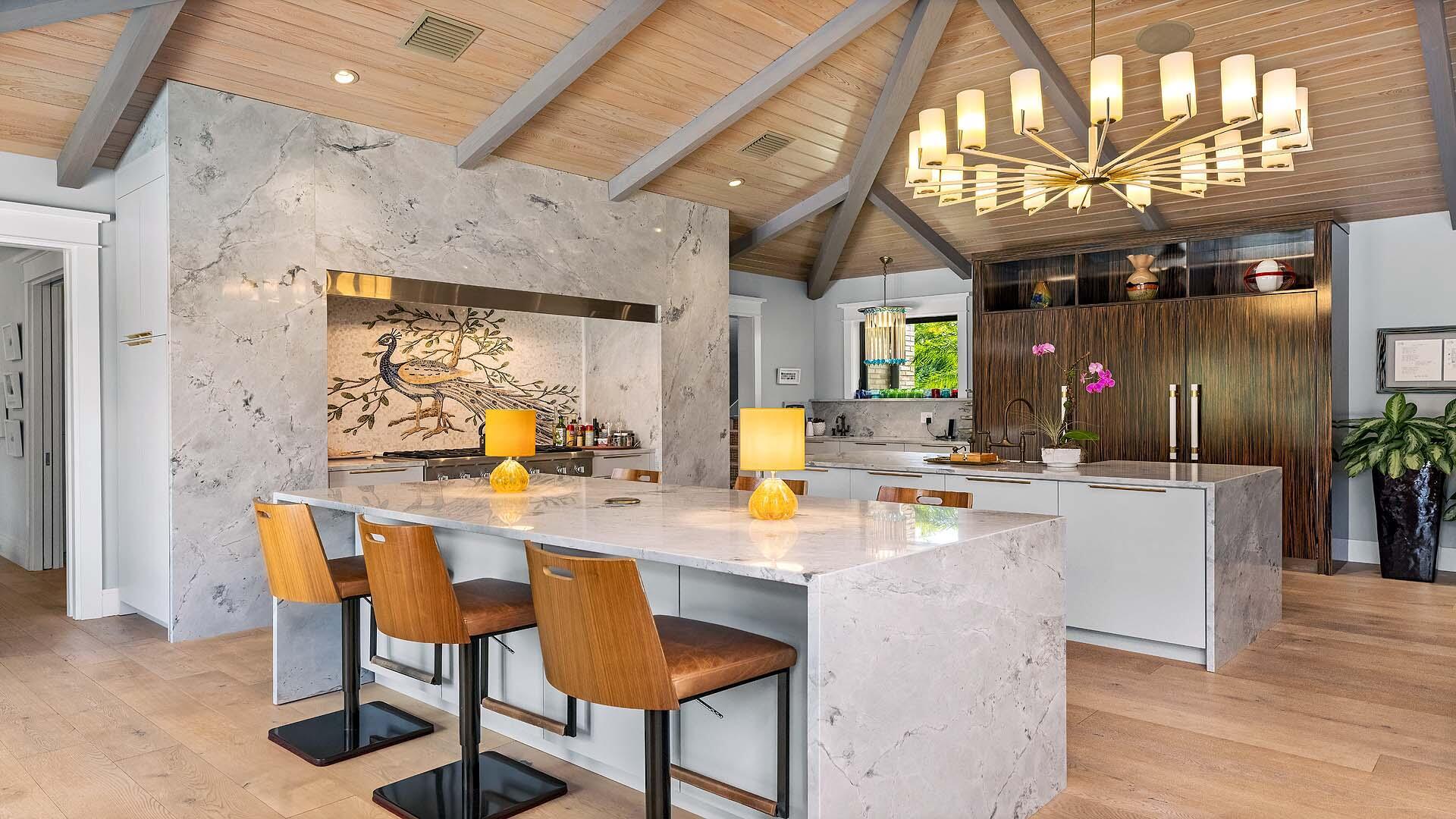 VILLAGE OF GOLF - Residential