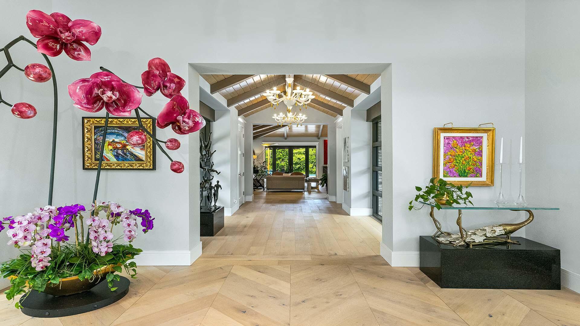 VILLAGE OF GOLF - Residential