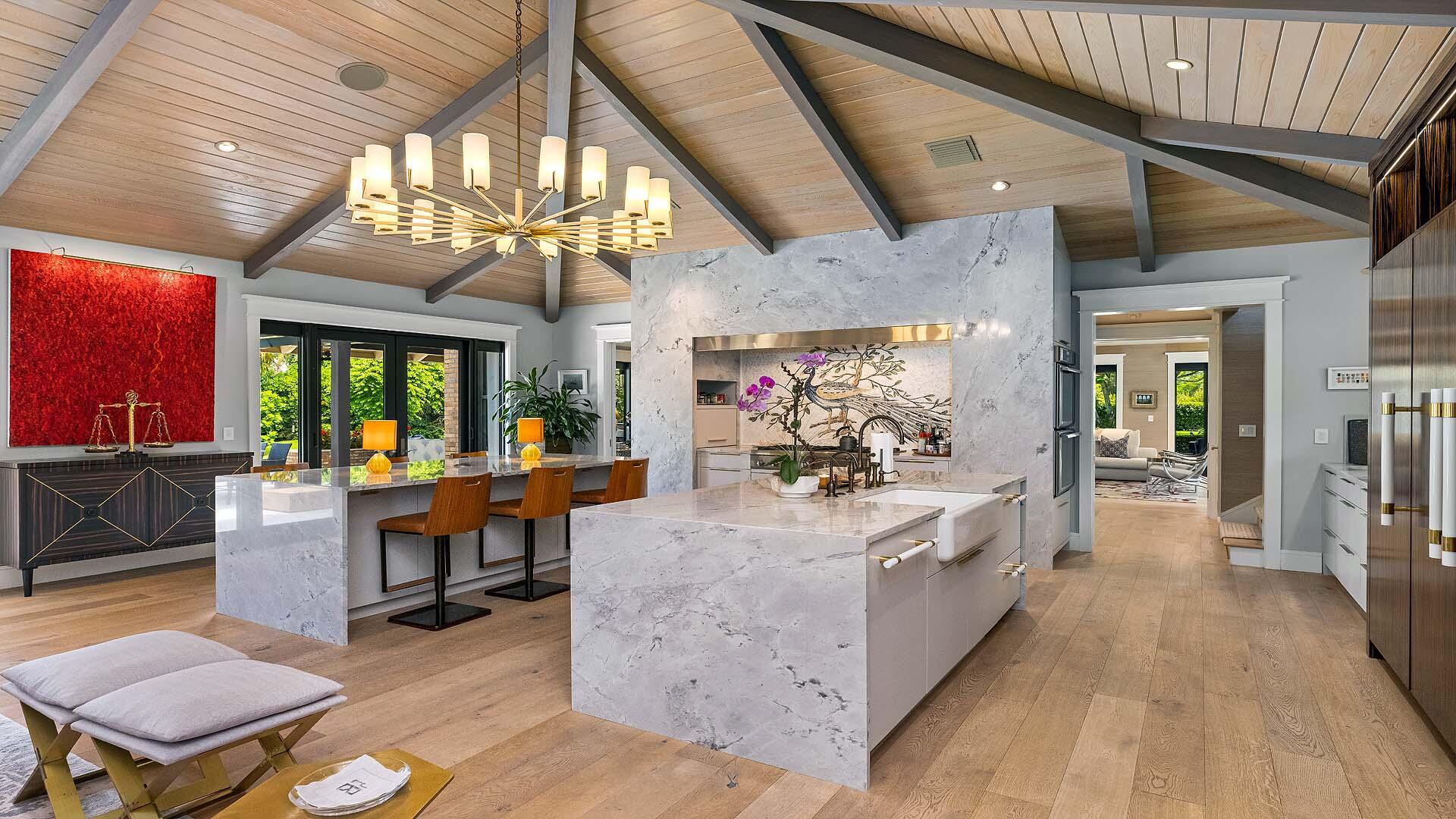 VILLAGE OF GOLF - Residential