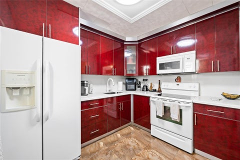 Tiny photo for 3090 Holiday Springs Boulevard #306, Margate, FL 33063 (MLS # F10533152)