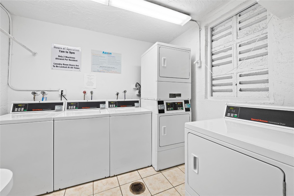 Holiday Springs - Residential