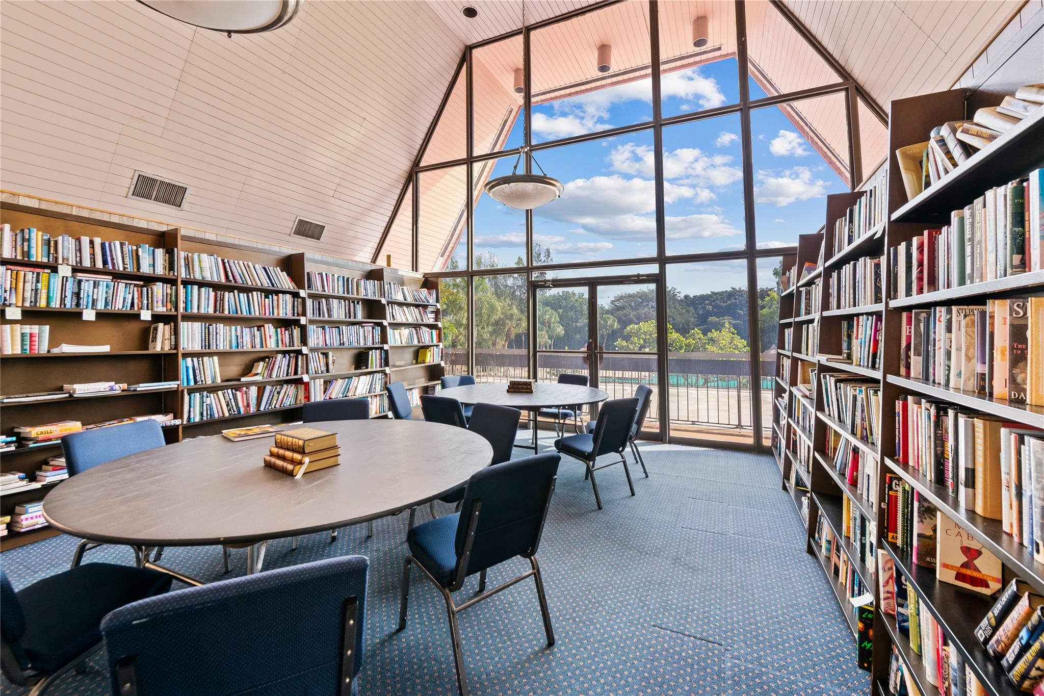 Holiday Springs - Residential