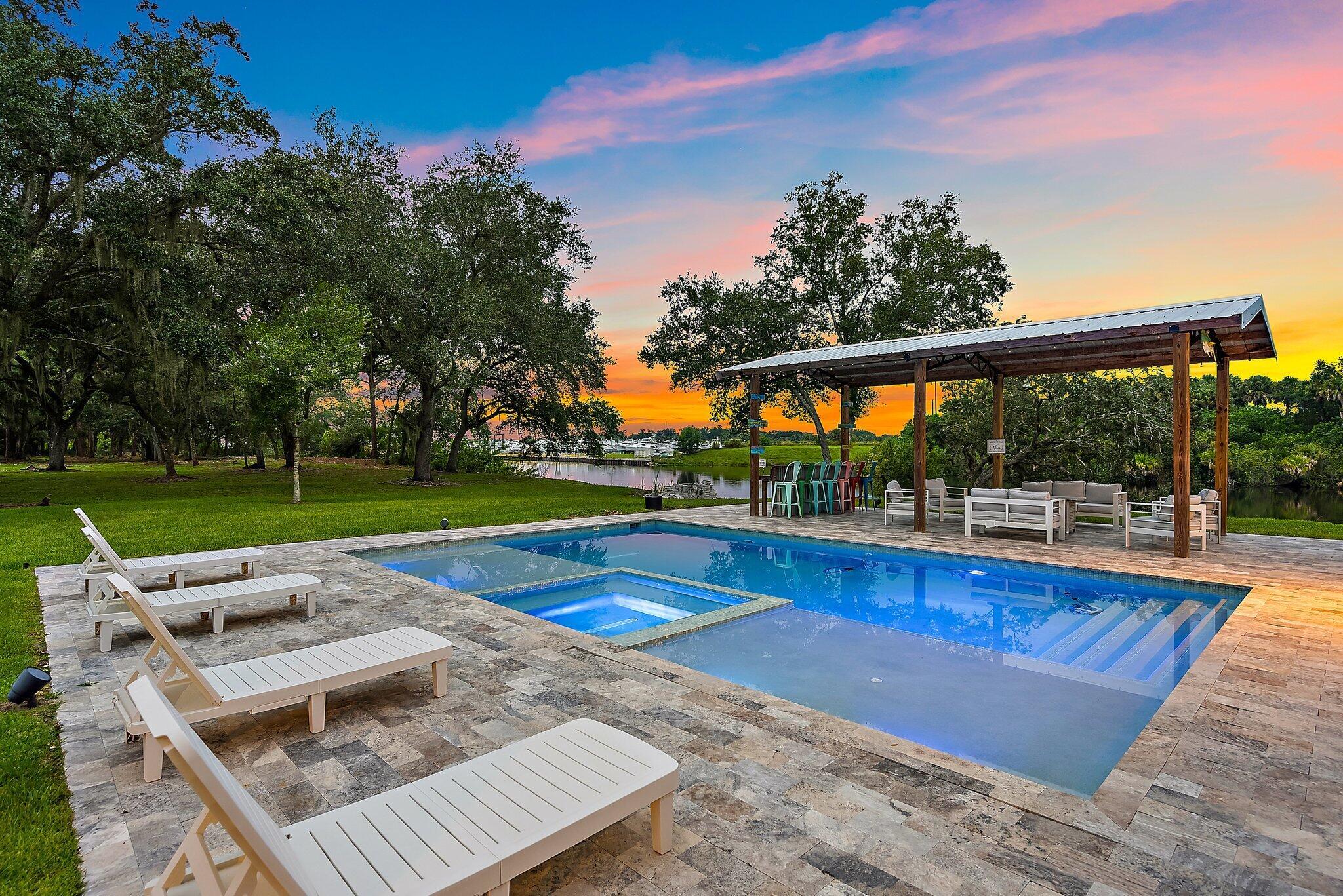 indiantown - Residential