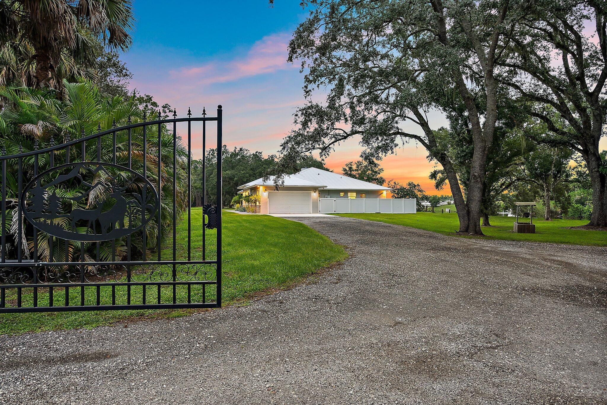 indiantown - Residential