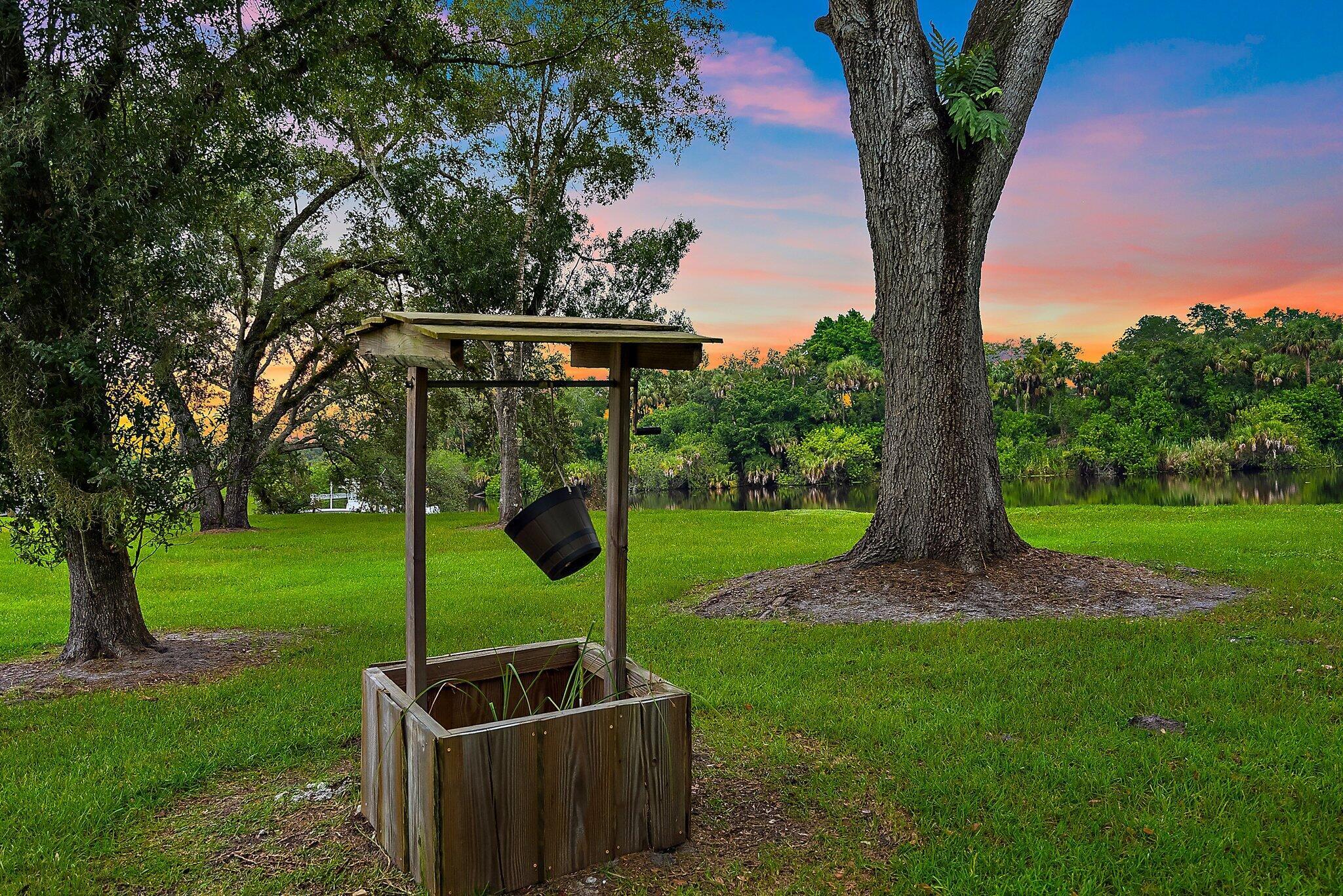 indiantown - Residential