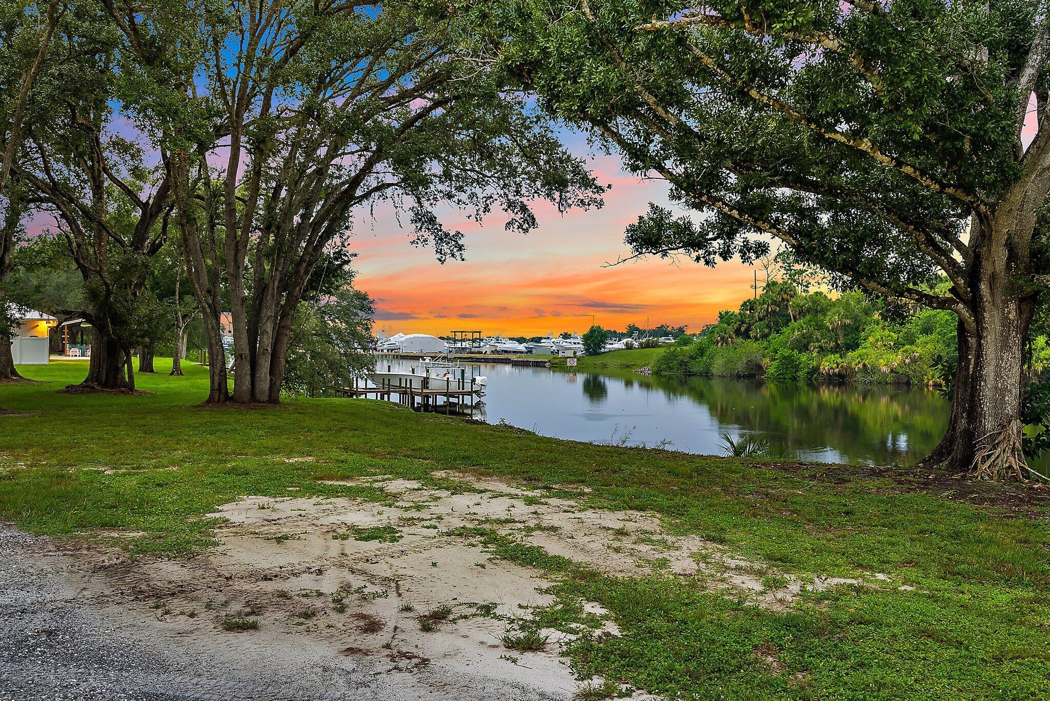 indiantown - Residential