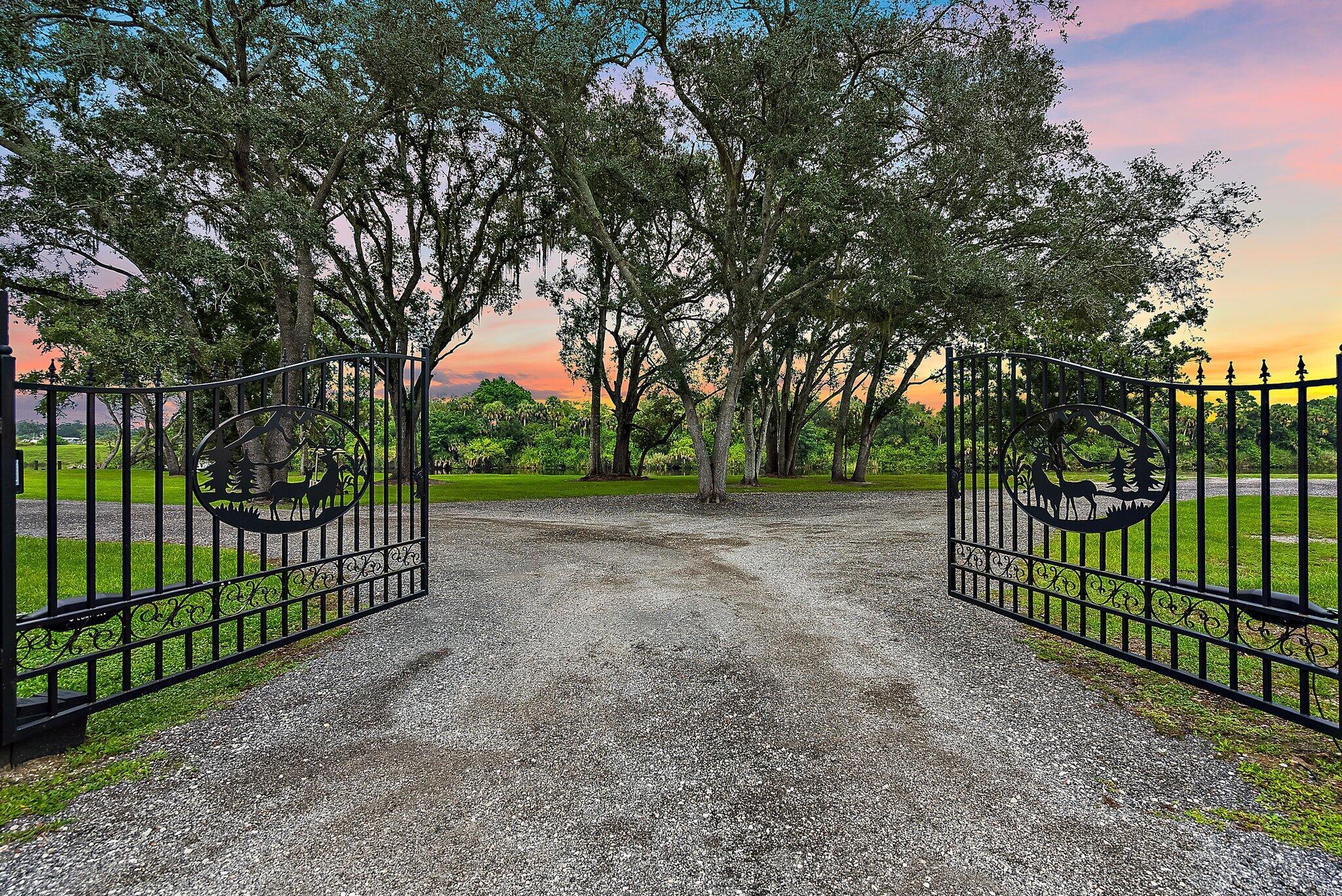 indiantown - Residential