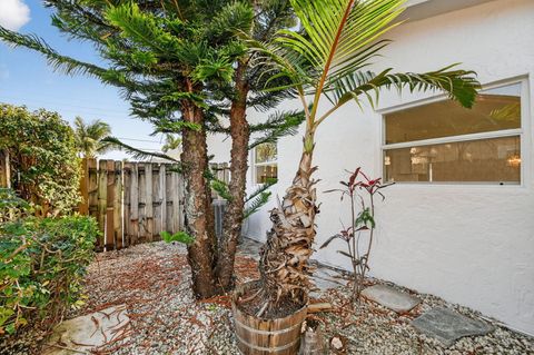 Tiny photo for 1037 SW 27th Avenue, Boynton Beach, FL 33426 (MLS # B26014175)