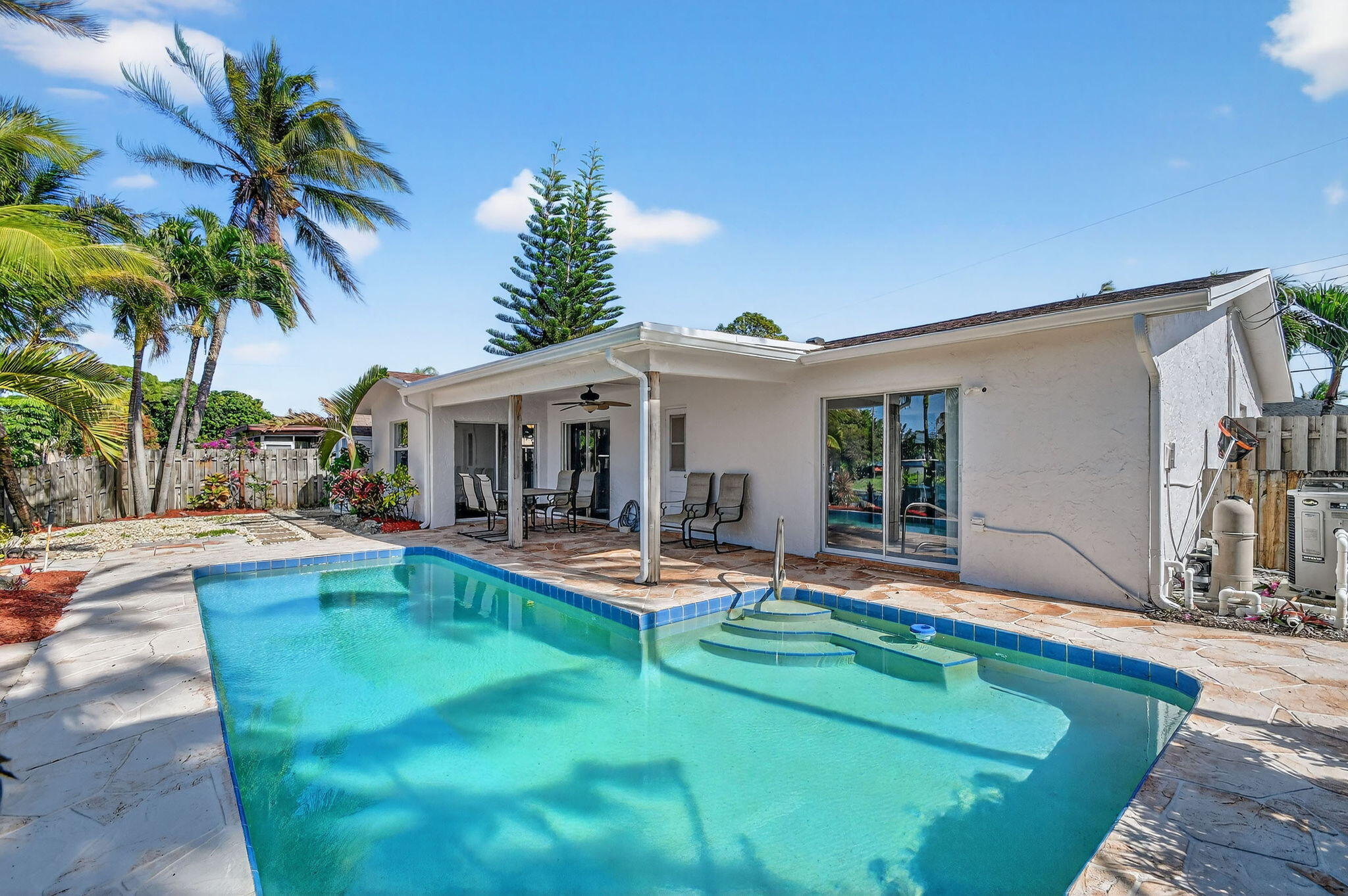 GOLFVIEW HARBOUR 1ST SEC - Residential