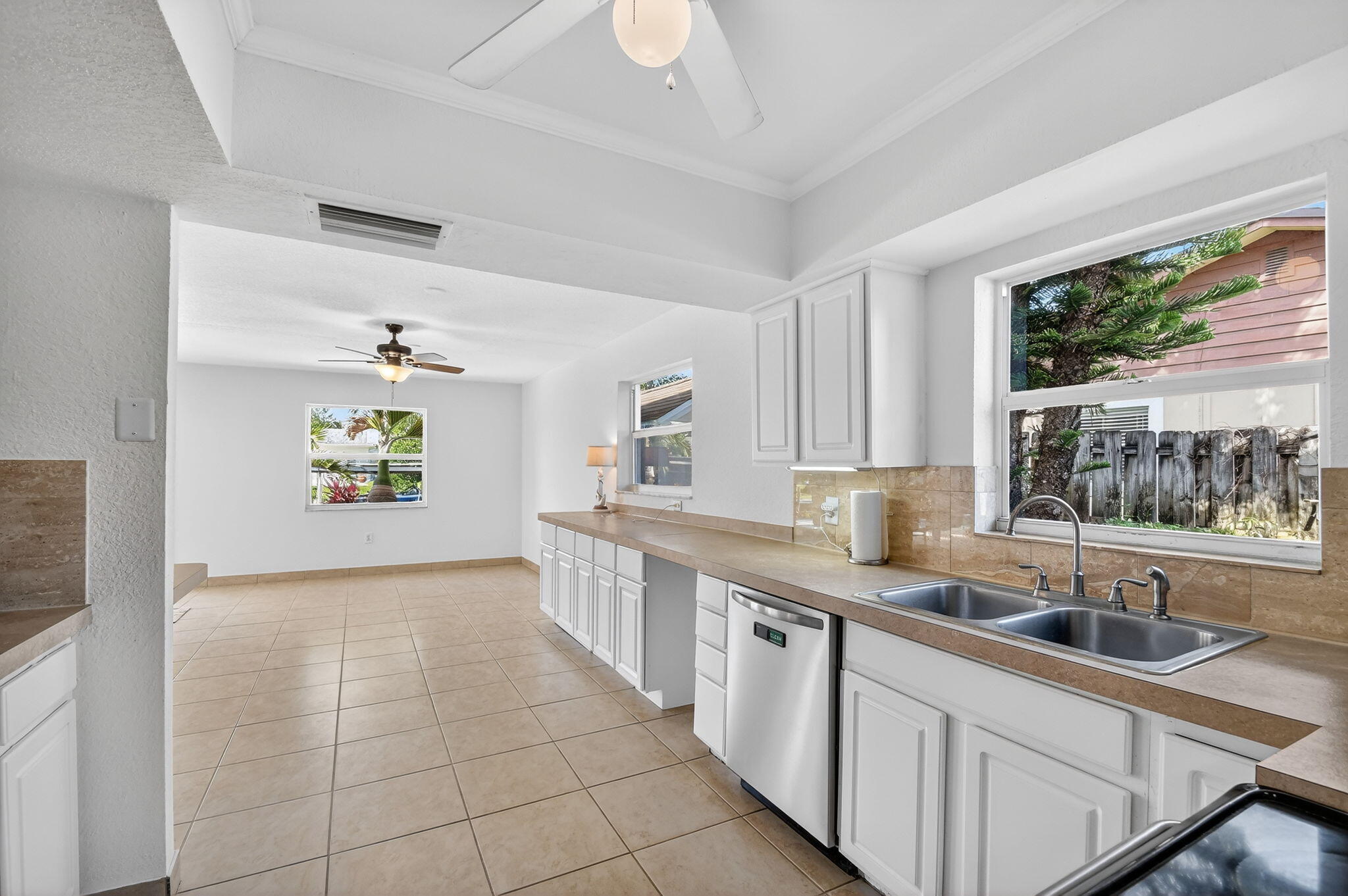 GOLFVIEW HARBOUR 1ST SEC - Residential