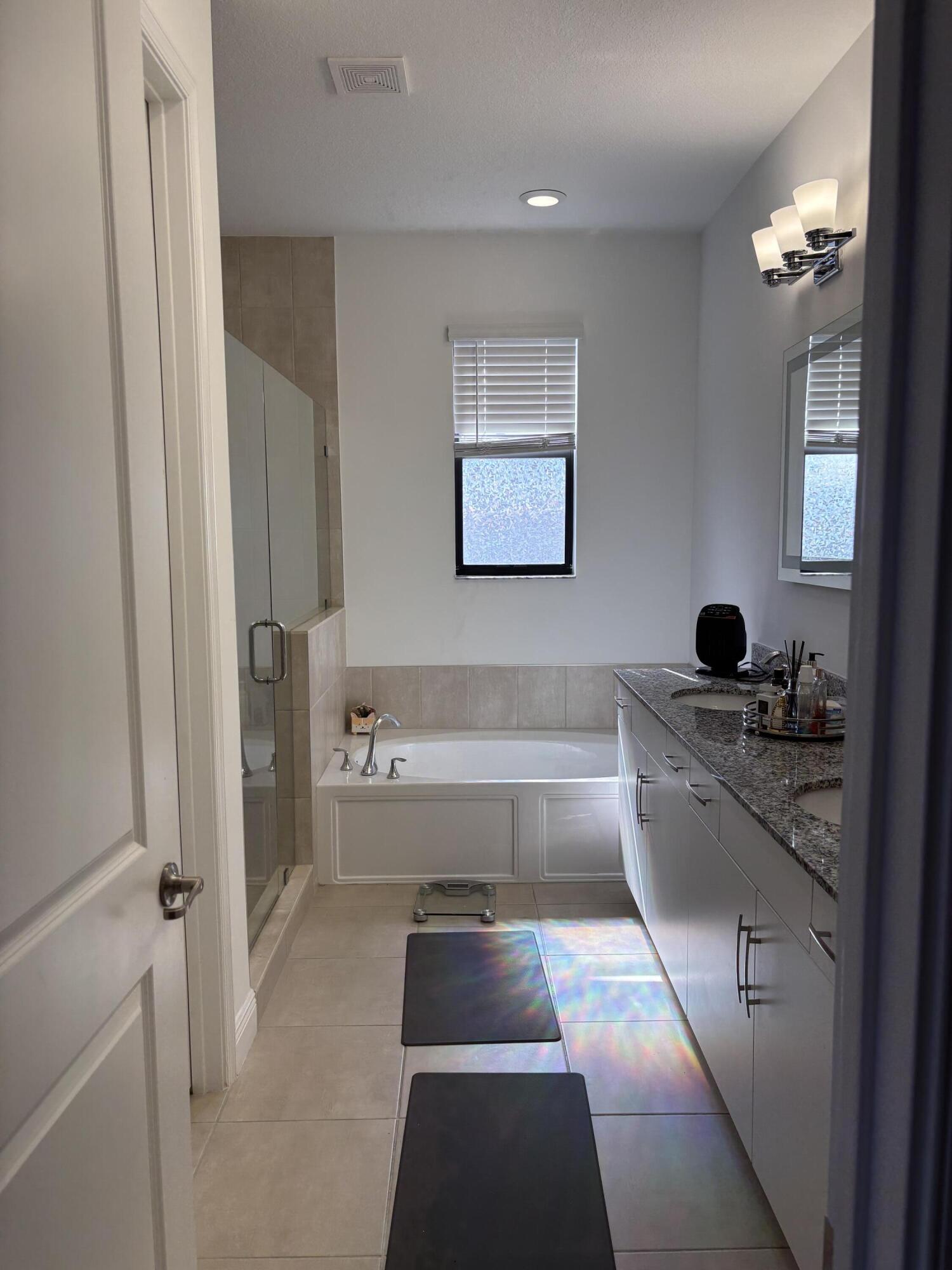 SKY COVE SOUTH PHASE 1 A - Residential Lease