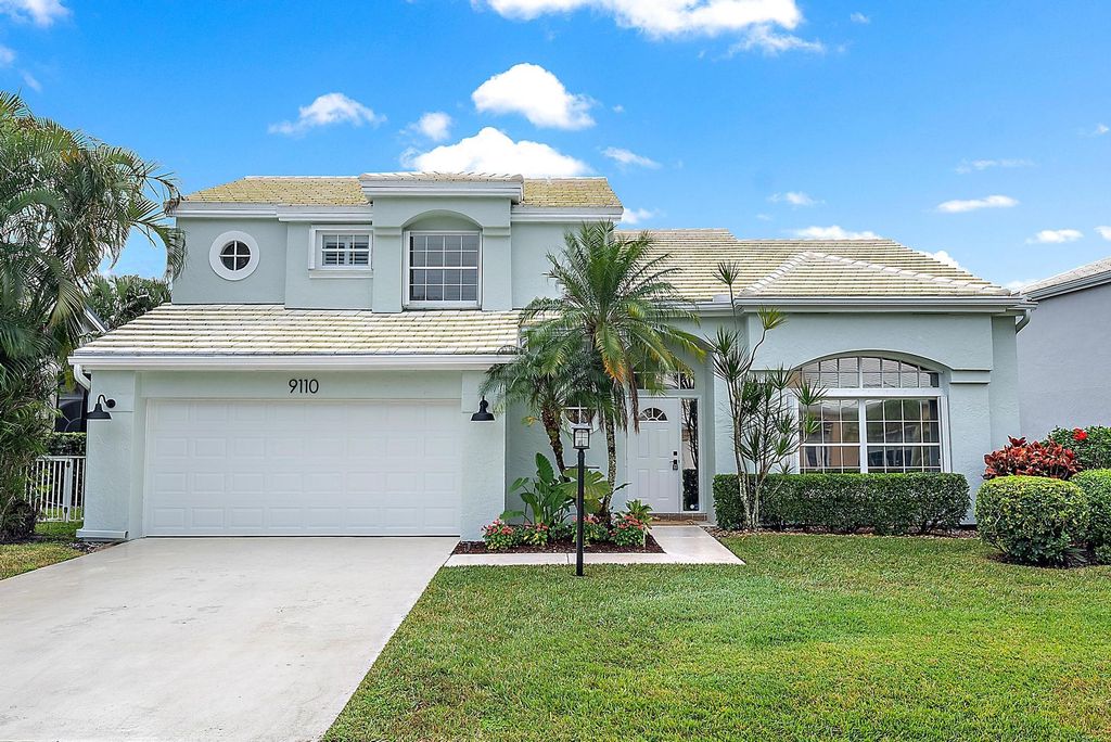 Photo of 9110 SE Deerberry Place, Jupiter, FL 33469 (MLS # R11054872)