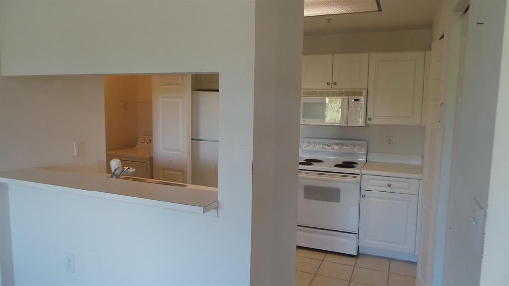 Photo of 2814 Grande Parkway #302, Palm Beach Gardens, FL 33410 (MLS # R10750313)