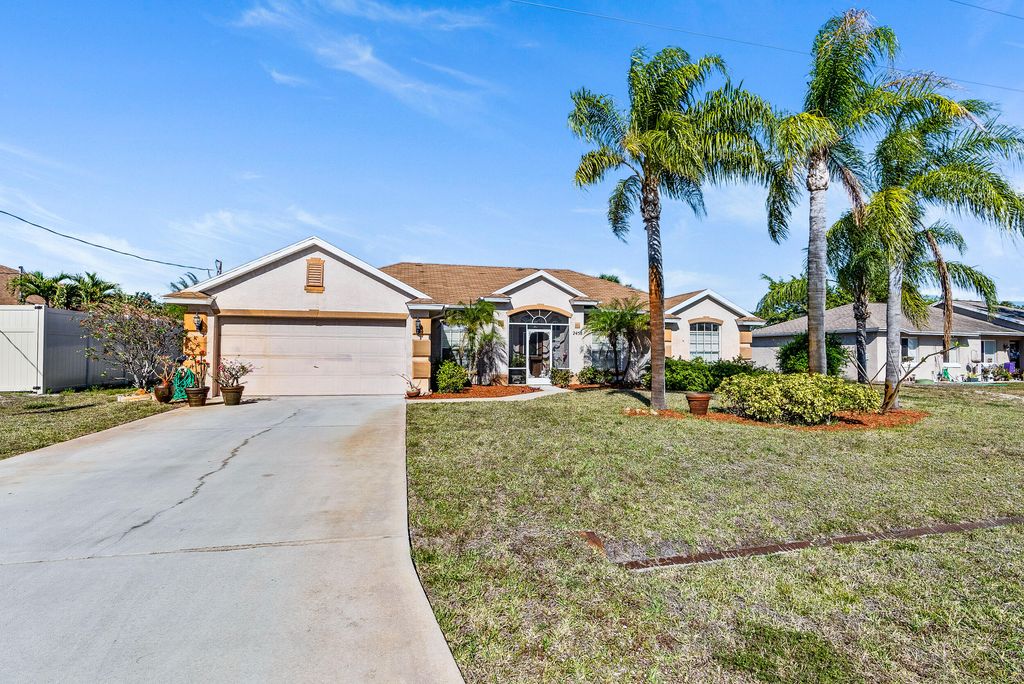 Photo of 2458 SE Wald Street, Port St Lucie, FL 34984 (MLS # R10870384)