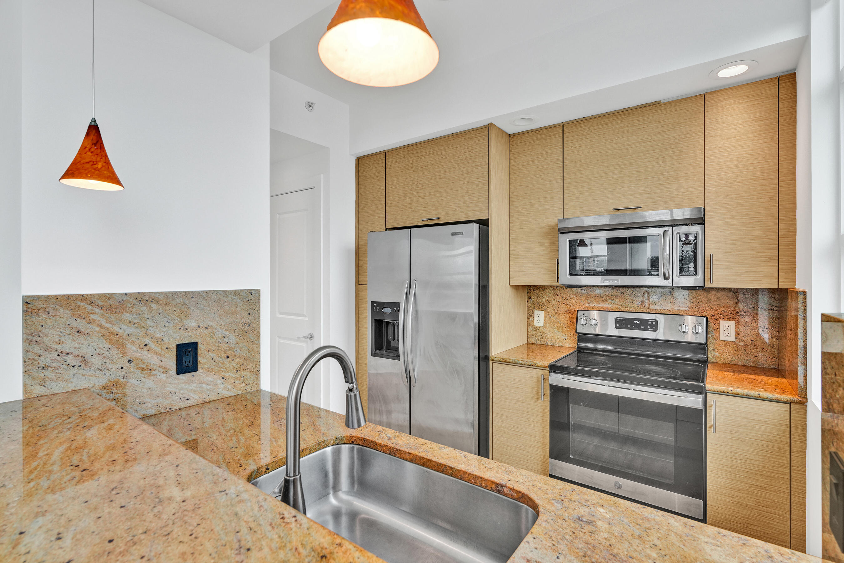 STRADA 315 CONDO - Residential