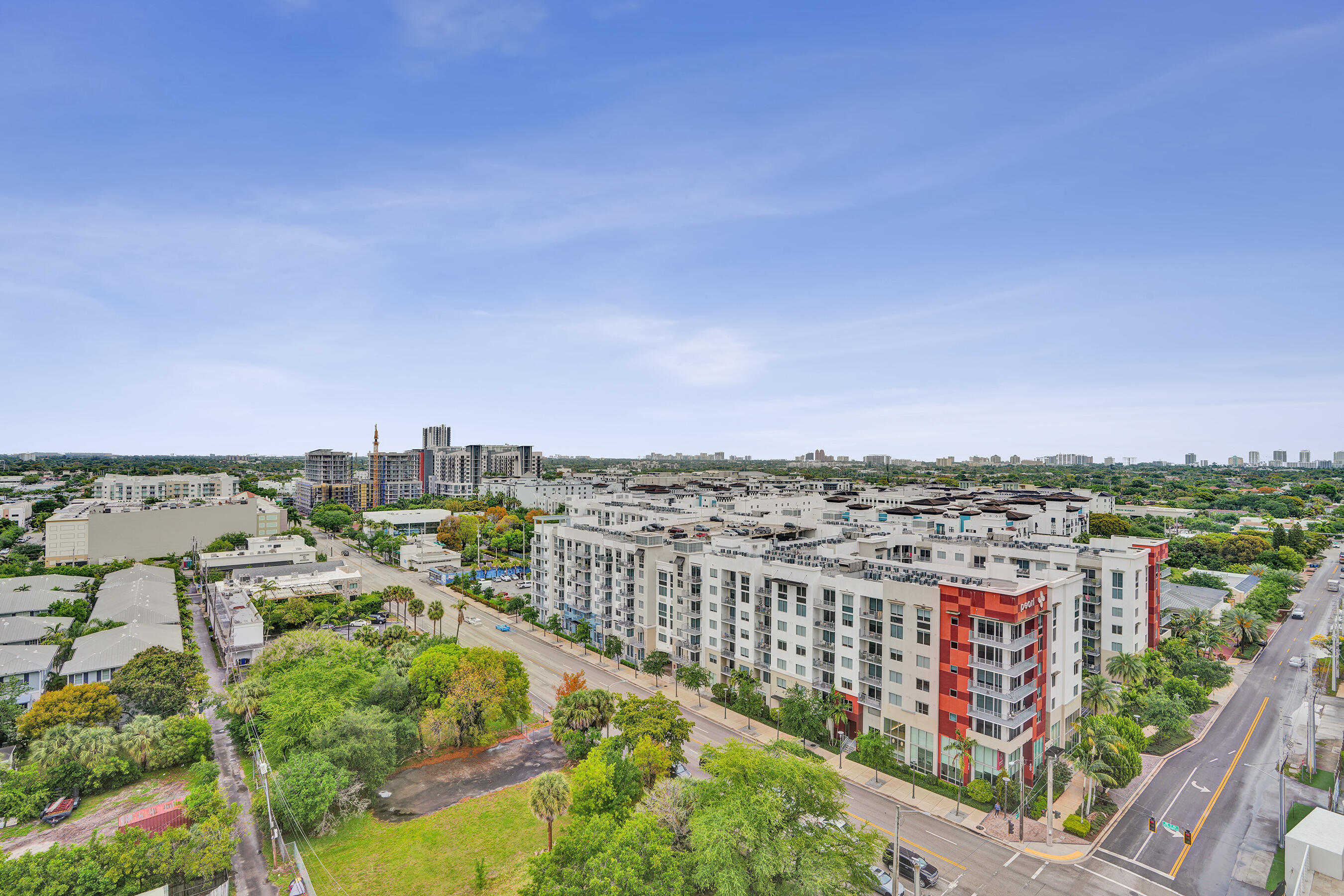 STRADA 315 CONDO - Residential