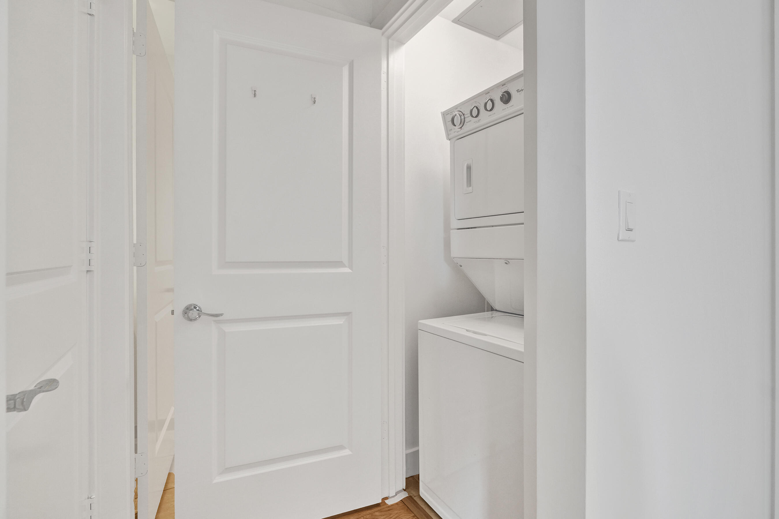 STRADA 315 CONDO - Residential