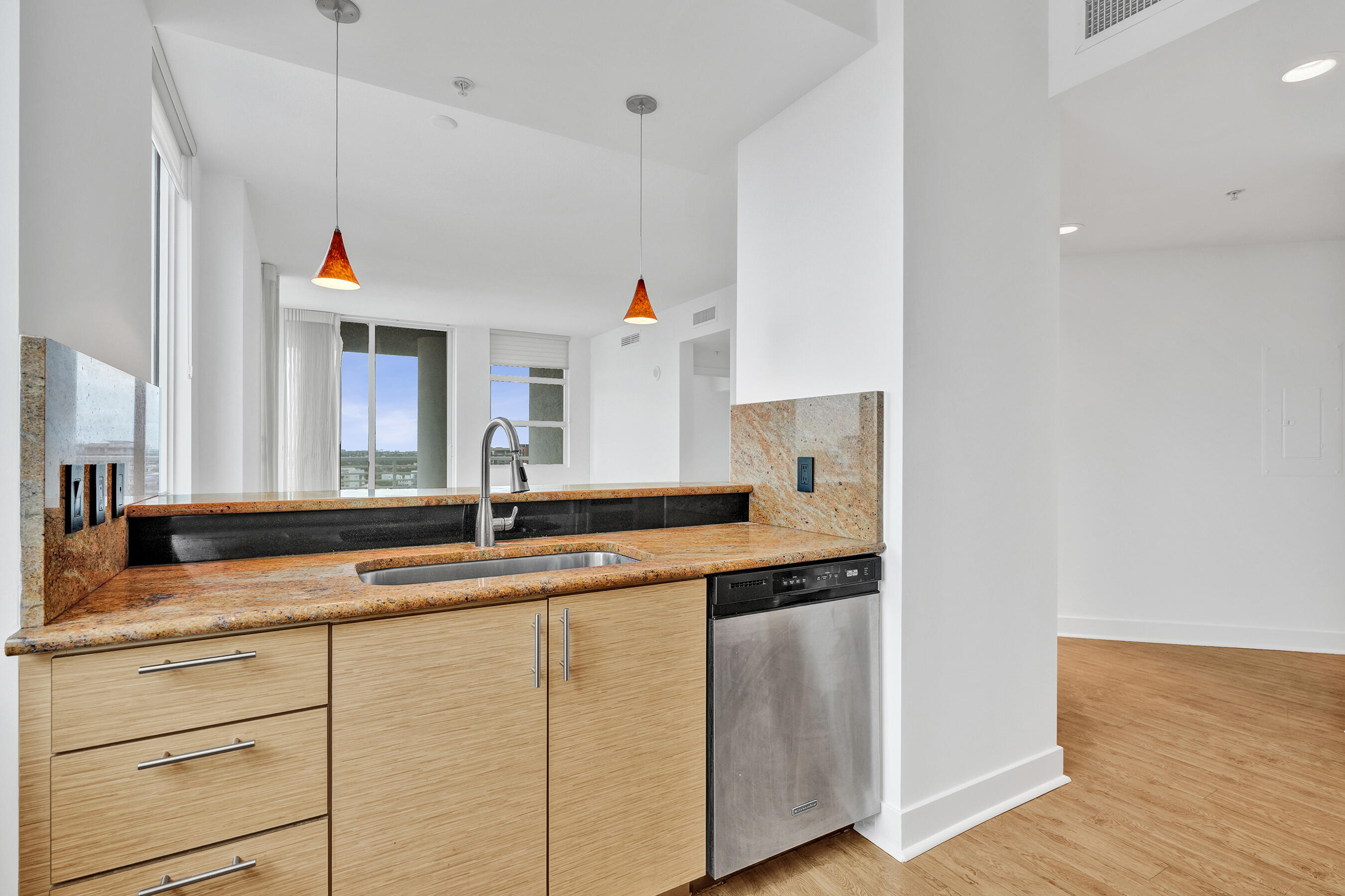 STRADA 315 CONDO - Residential