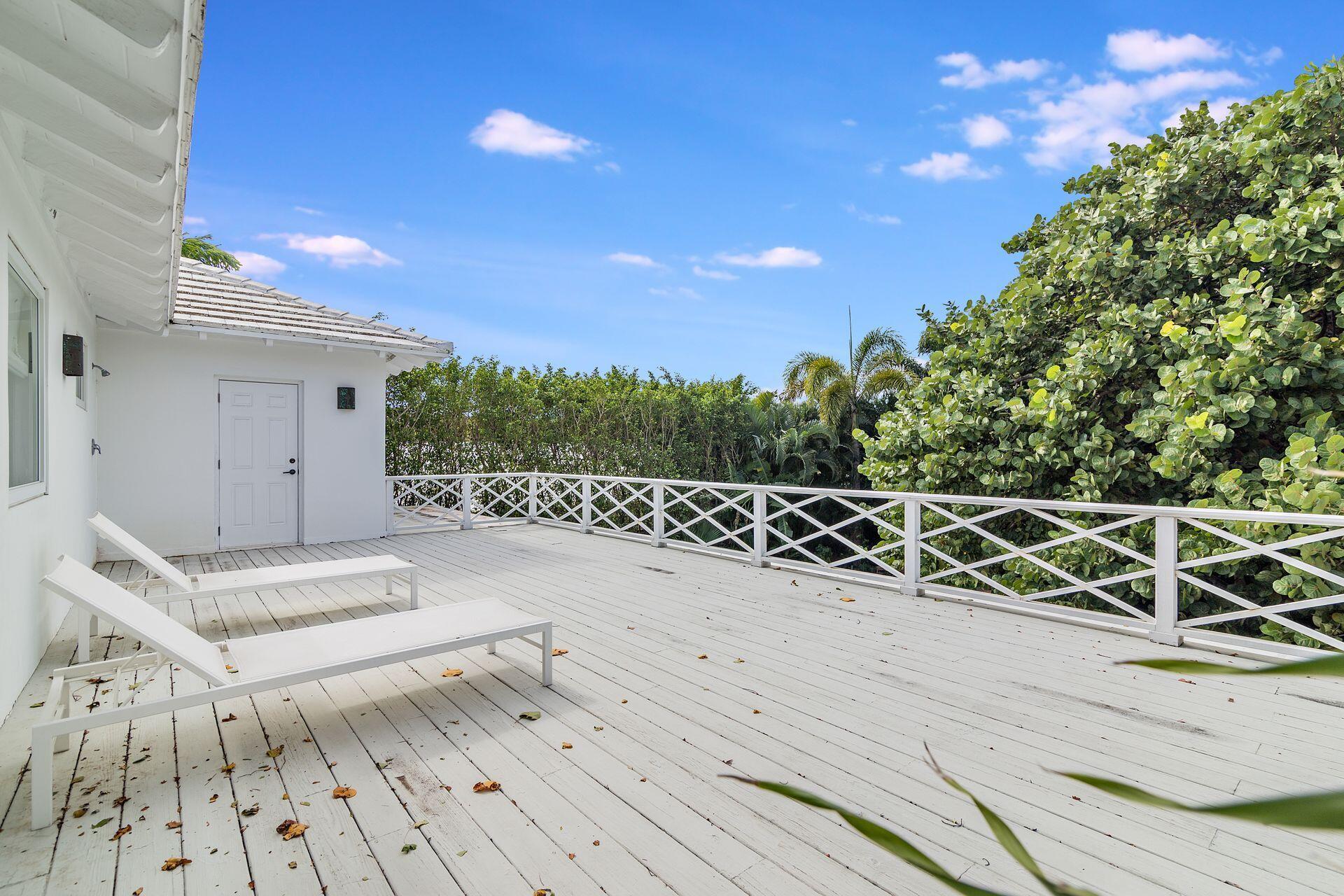 MIRAMAR SHORES - Residential