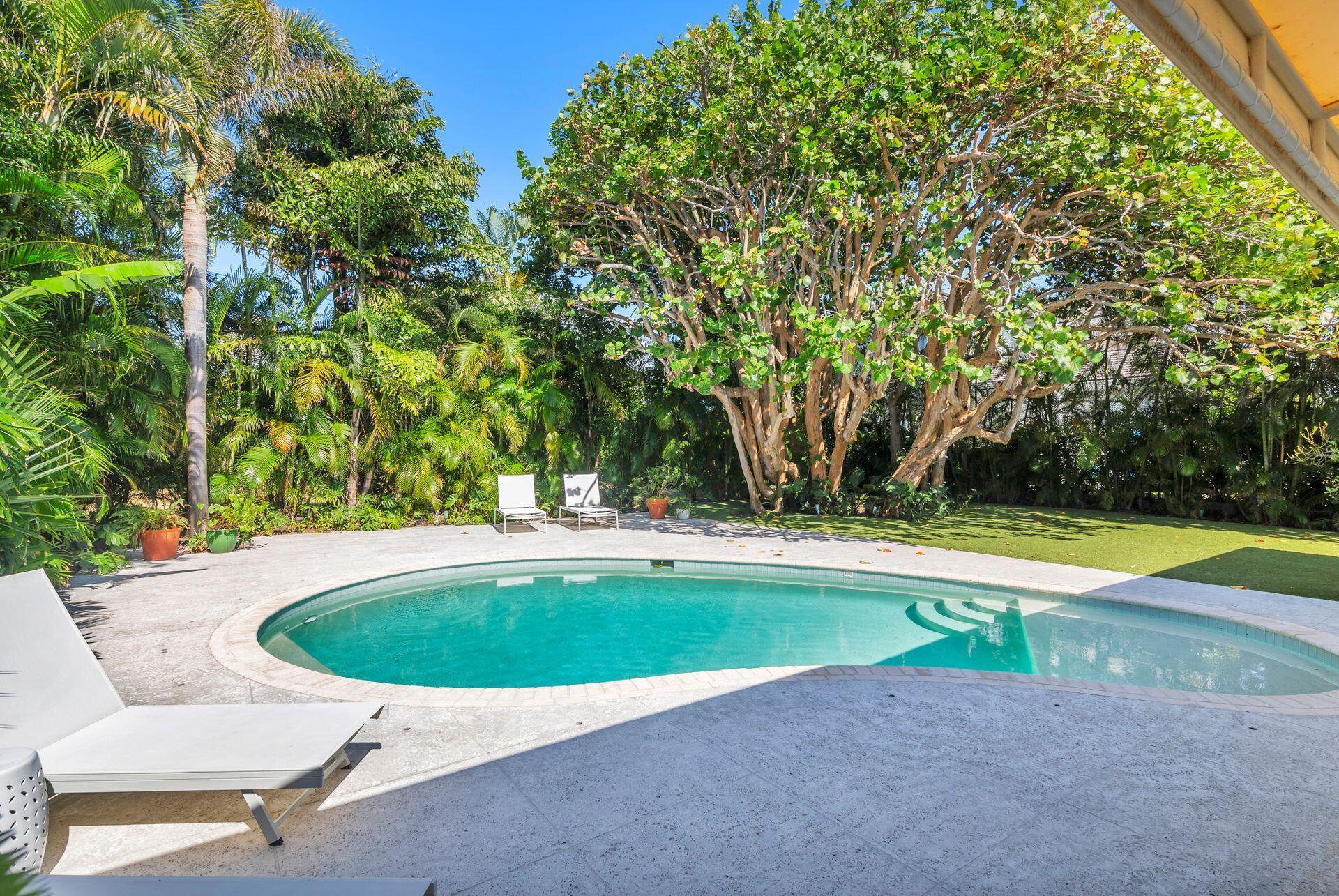 MIRAMAR SHORES - Residential