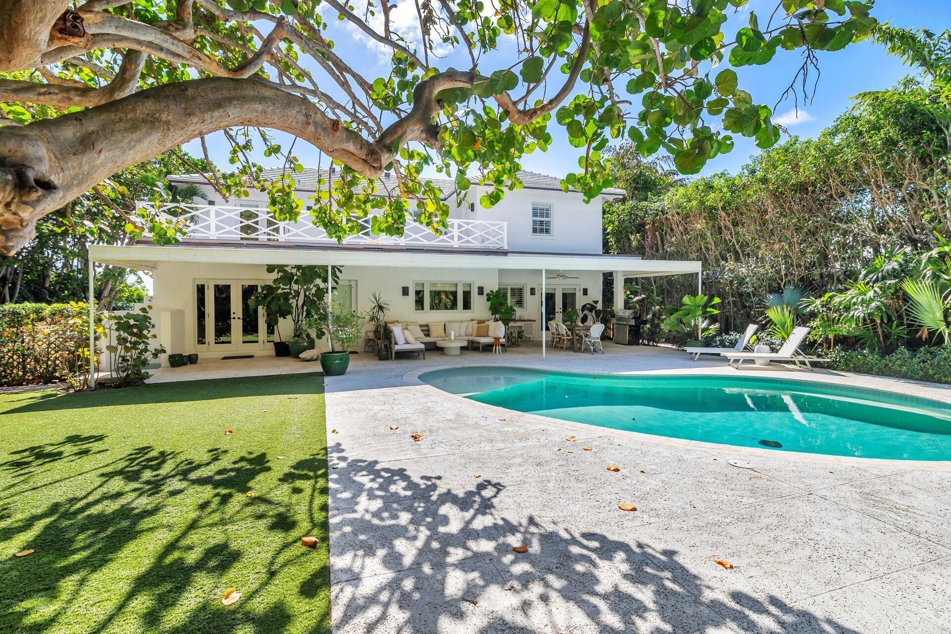 MIRAMAR SHORES - Residential