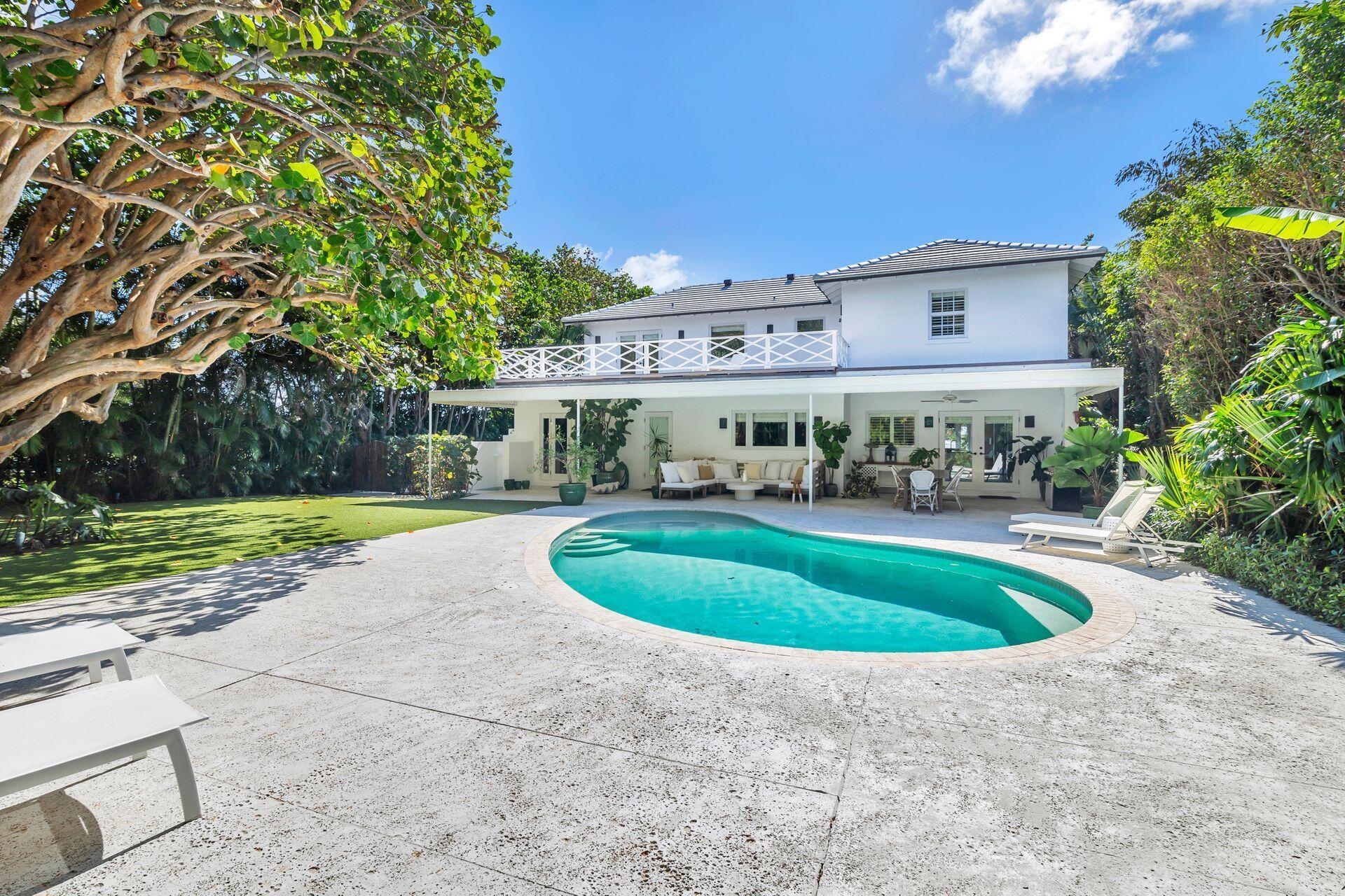 MIRAMAR SHORES - Residential