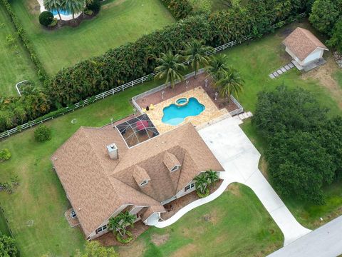 A home in Plantation