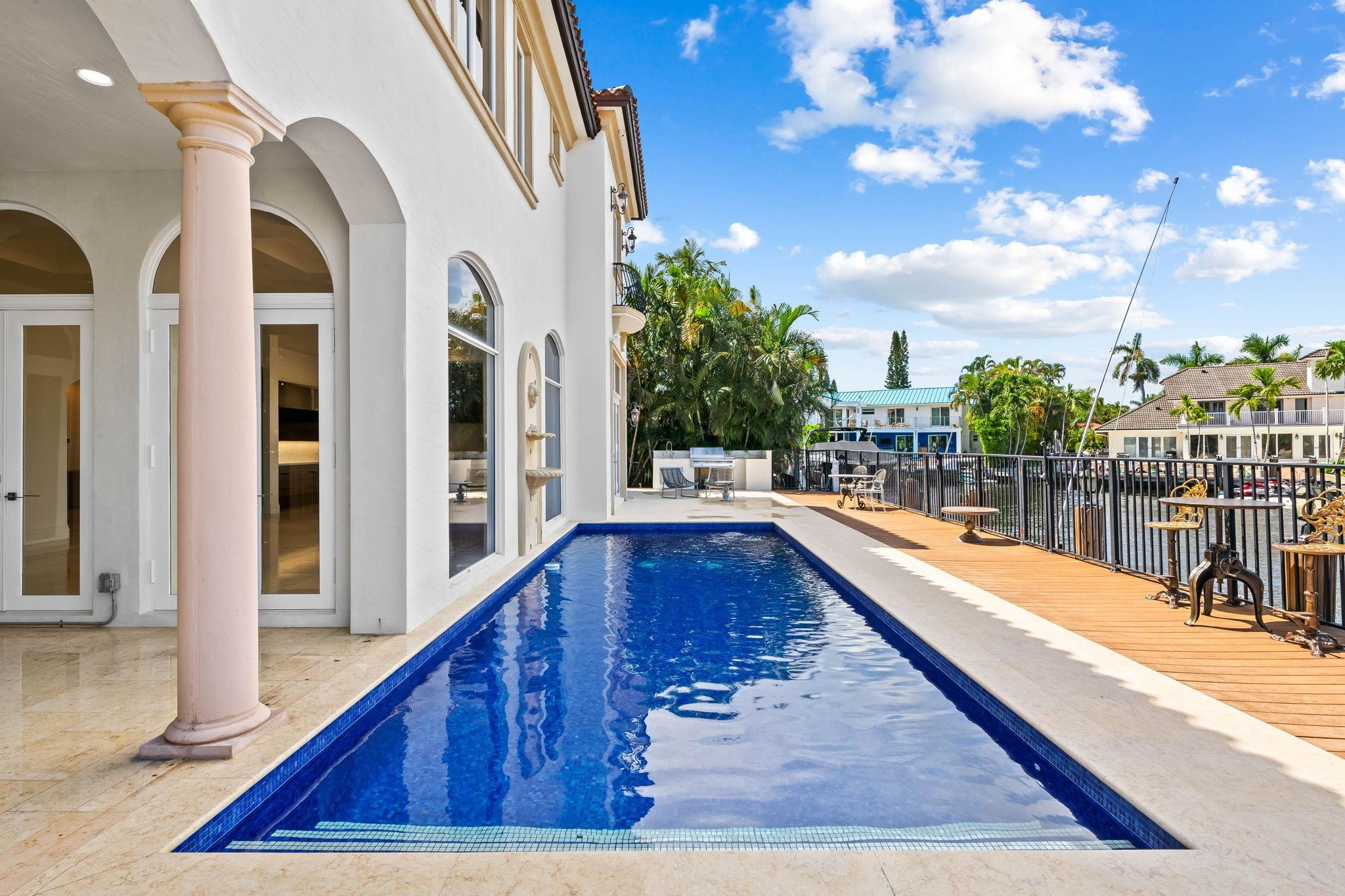 TROPIC ISLE 4TH SEC - Residential Lease