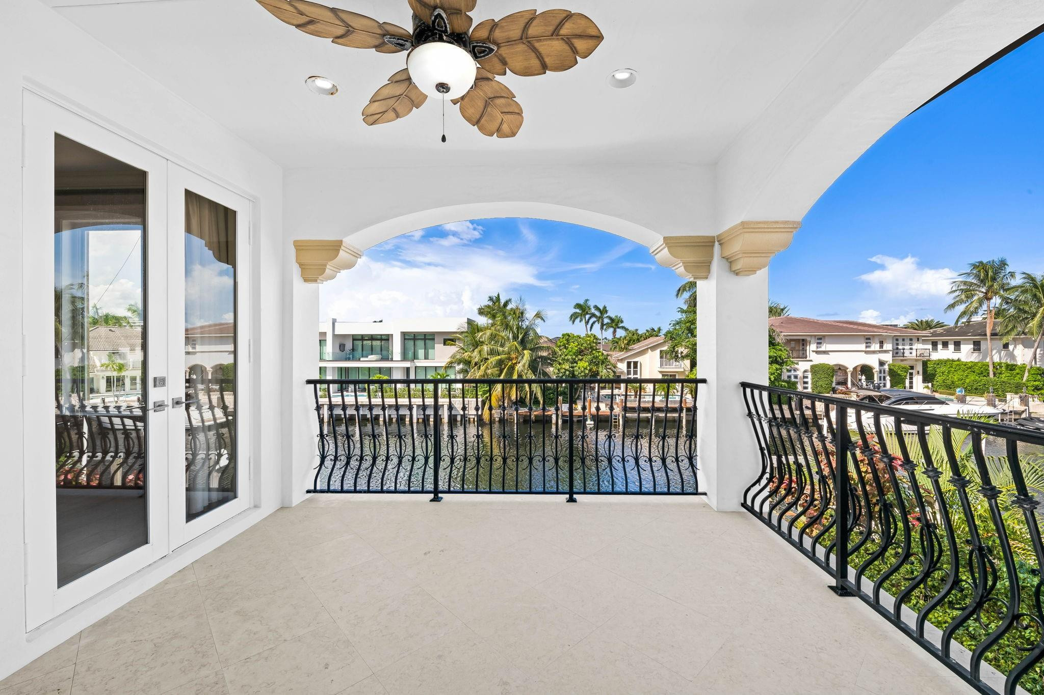 TROPIC ISLE 4TH SEC - Residential Lease