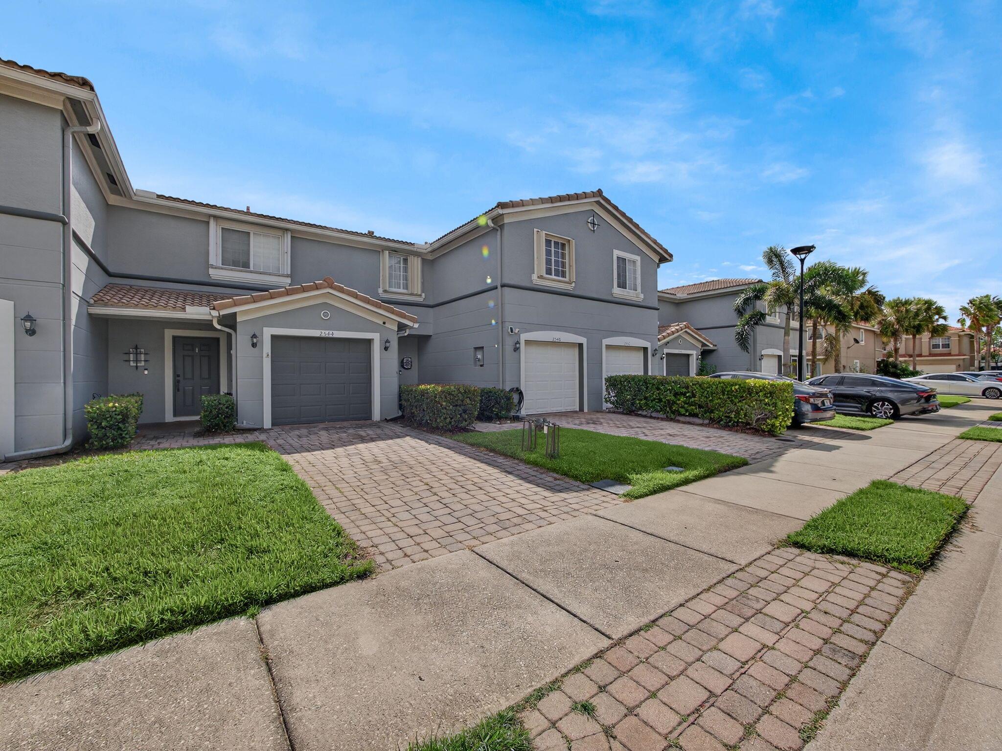 Newport Isles, THIRD REPL - Residential