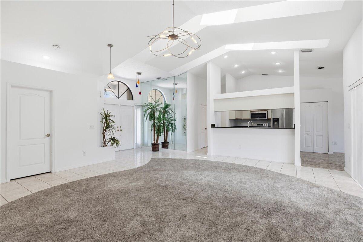 PORT ST LUCIE SECTION 40 - Residential Lease