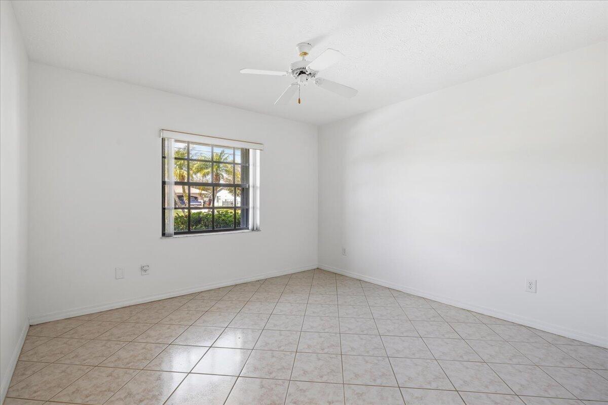 PORT ST LUCIE SECTION 40 - Residential Lease