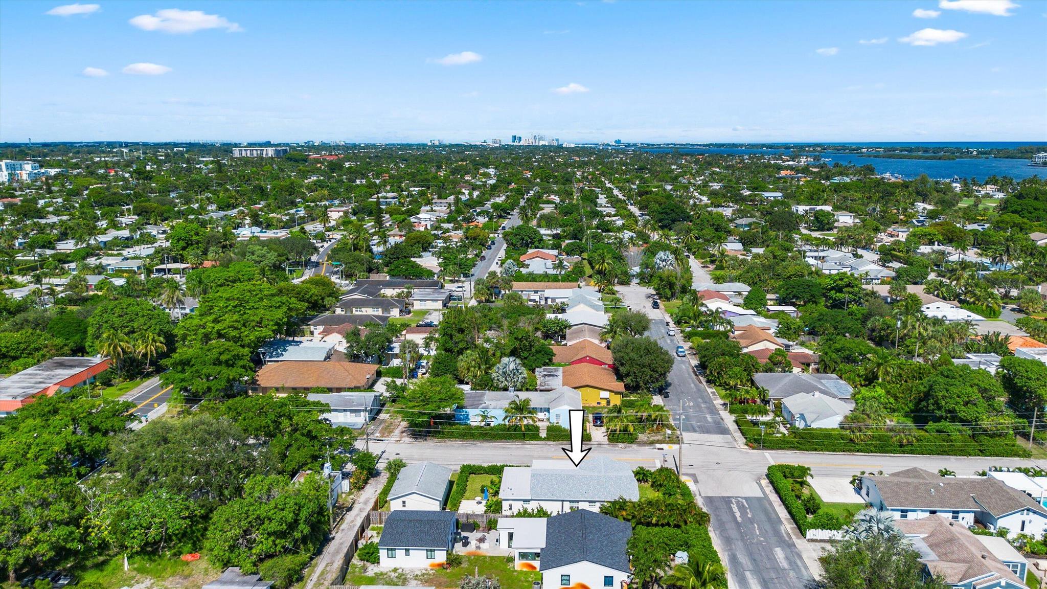 LAKE WORTH TOWN OF - Residential