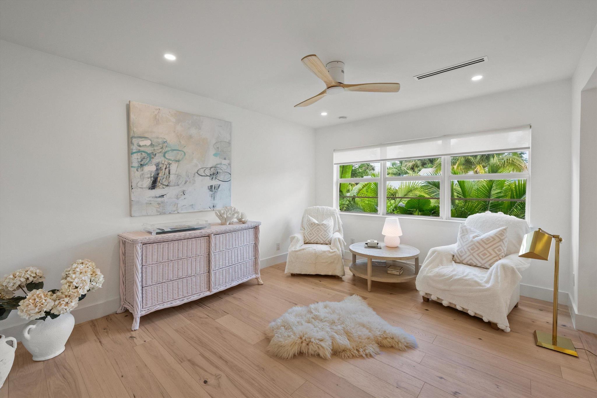 LAKE WORTH TOWN OF - Residential