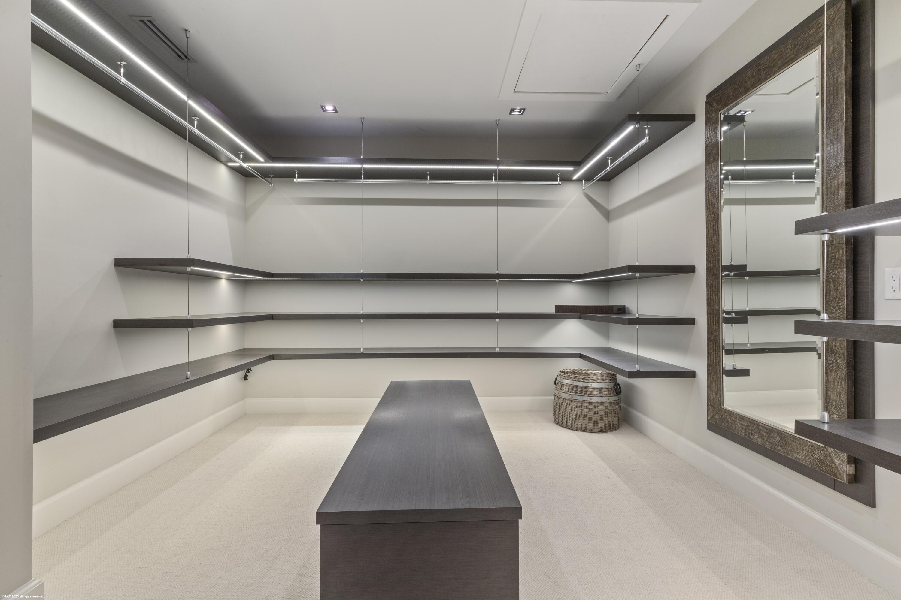 BROOKSIDE 1 / Golf Brook - Residential