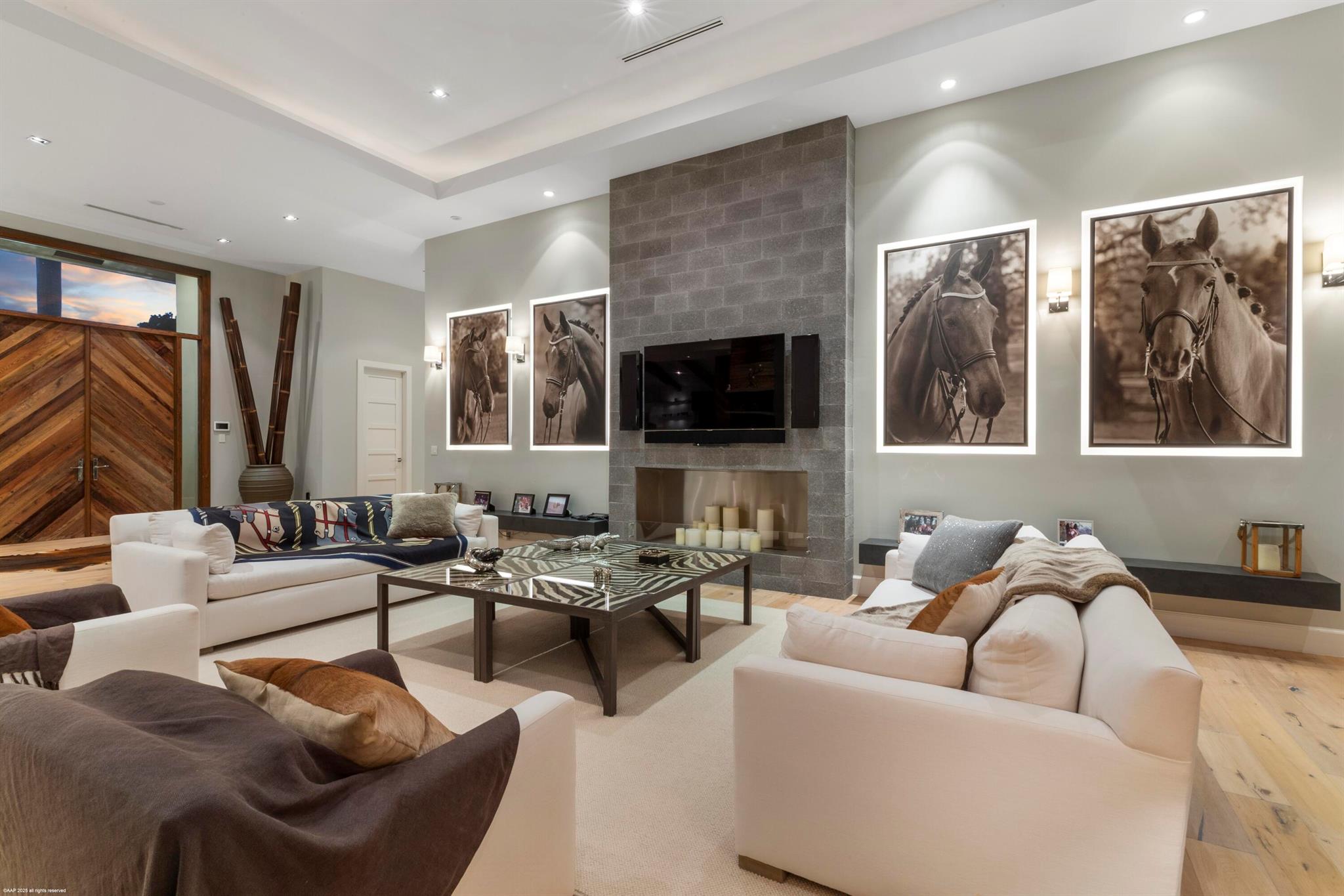 BROOKSIDE 1 / Golf Brook - Residential